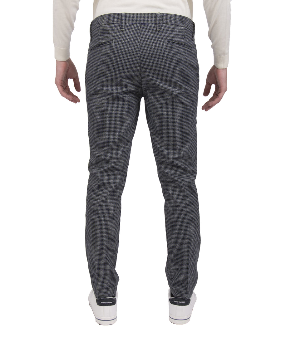Pantalone quadretti VP, slim elasticizzato, pied de poule nero e blu su base grigia