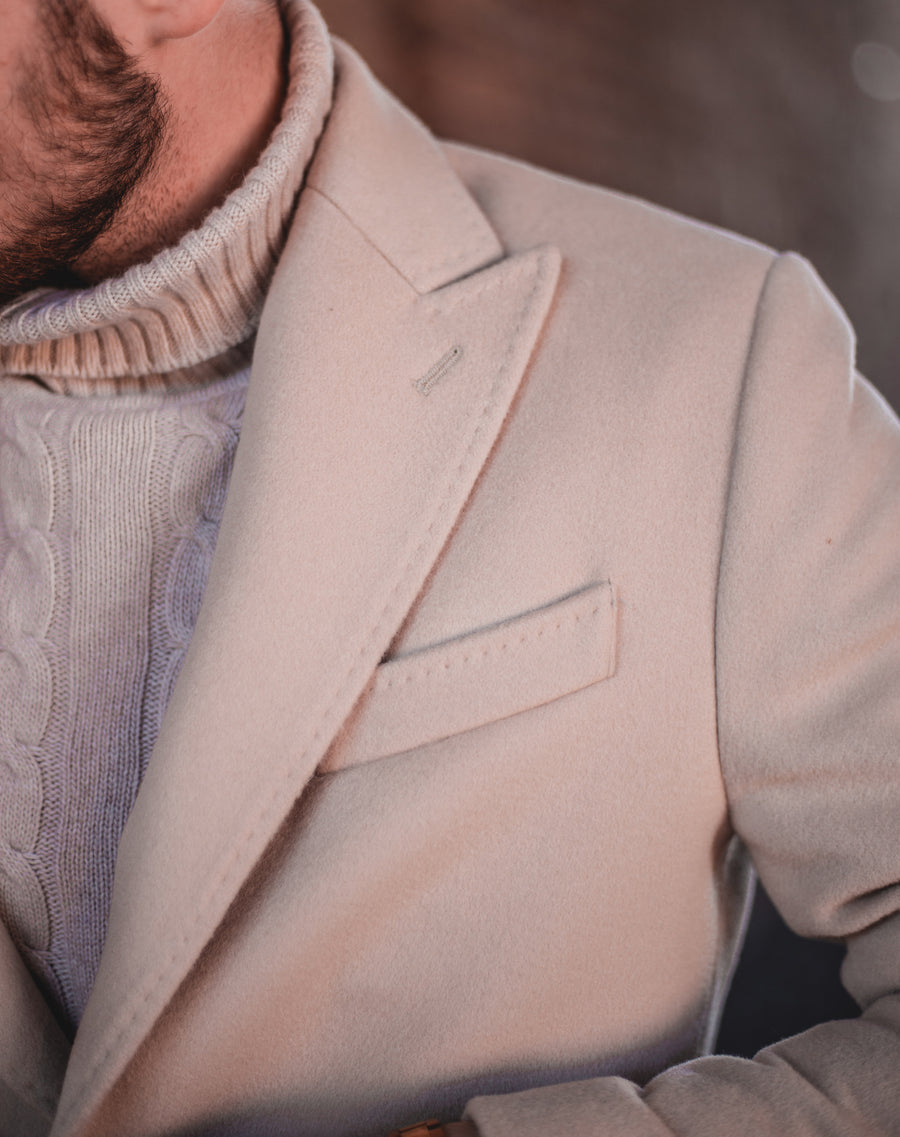 Cappotto D120220T lana cashmere con petto a lancia, colore panna