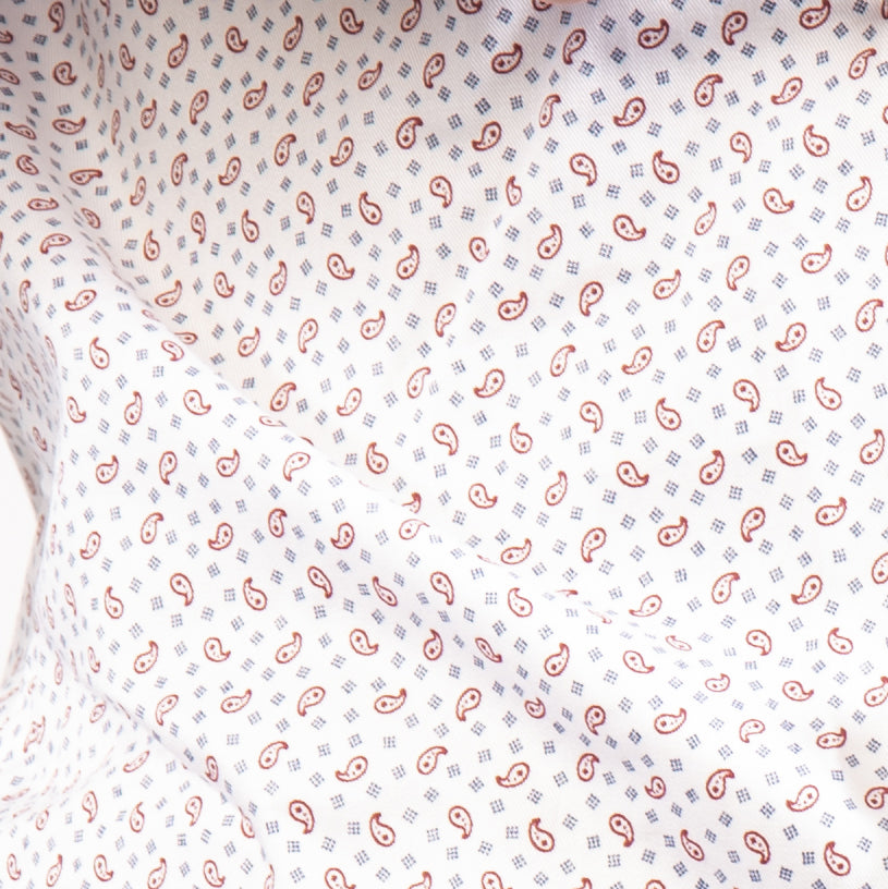 Camicia D117794T cotone bianca con microfantasia rosso/blu